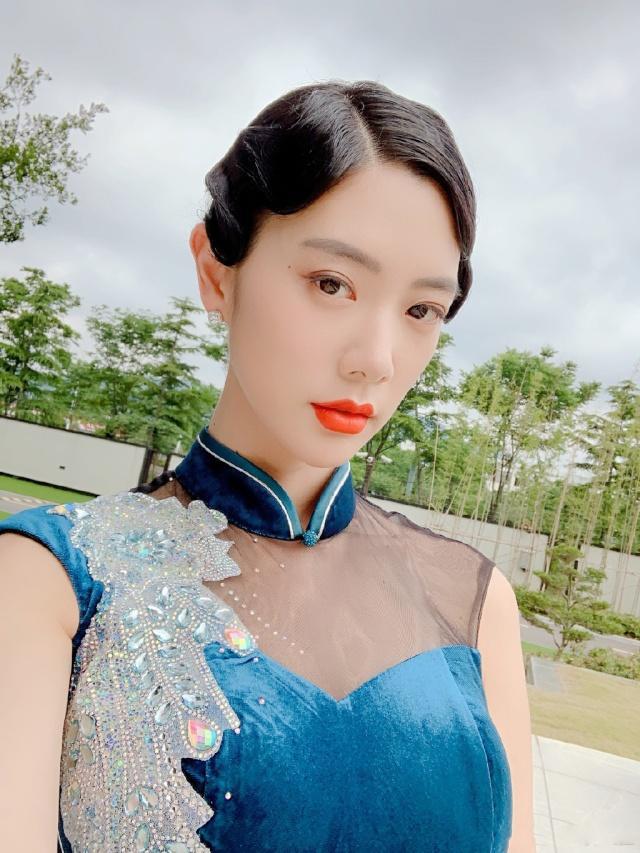 霓虹地下铁